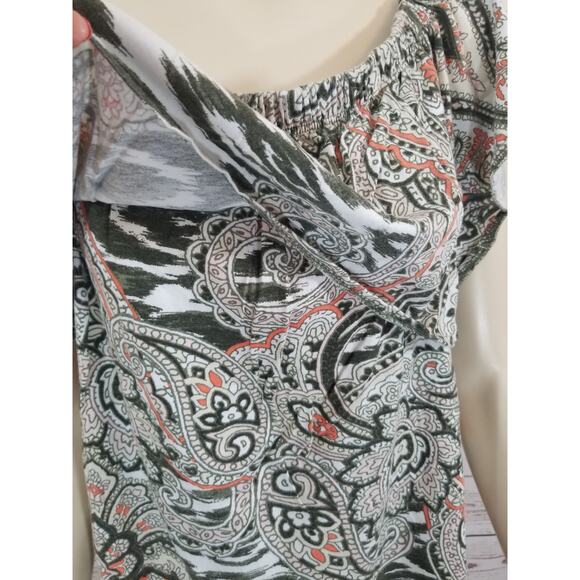 CHICO'S off shoulder top Summer short sleeve Paisley Gray pink size 1 = Small - Picture 8 of 8